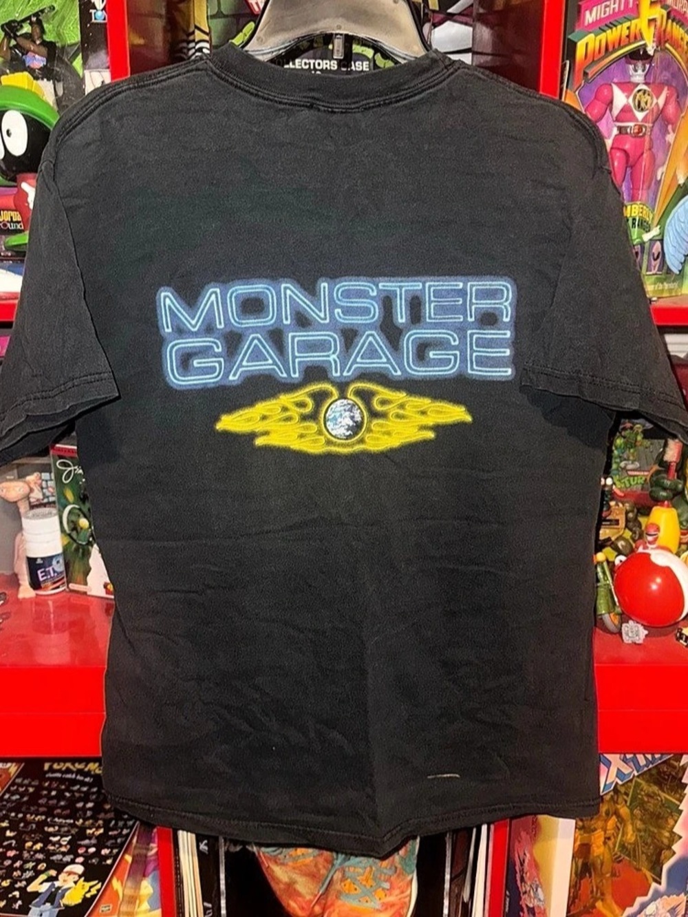 VTG/Y2K Monster Garage x Discovery Channel T-shirt
